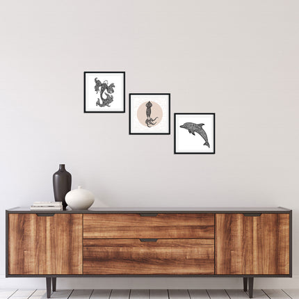 Posterset bestehend aus 3 Mandala Motiven zum Thema Unterwasserwelt von einem Koi, Tintenfisch und Delfin.