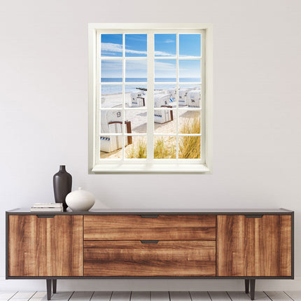 Wandtattoo Fensterblick "Strandkörbe Ostsee" über moderner Kommode mit zwei Vasen